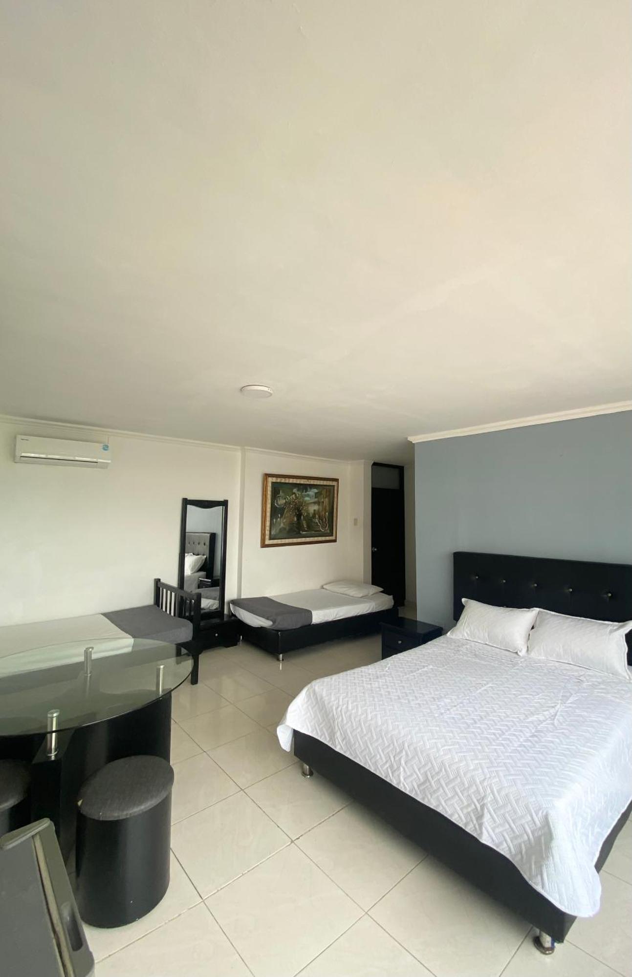 Hotel Estefania Princess 84 Барранкилья Экстерьер фото